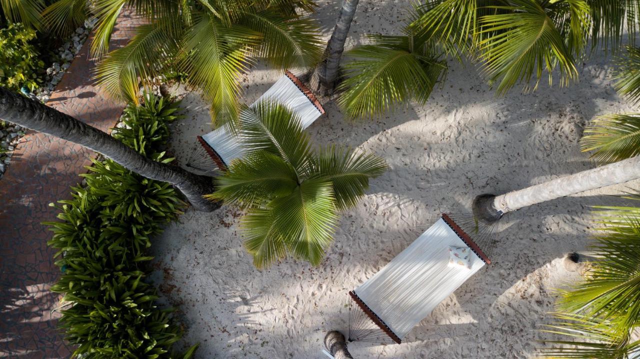 Pineapple Beach Club (Adults Only) Long Bay Luaran gambar